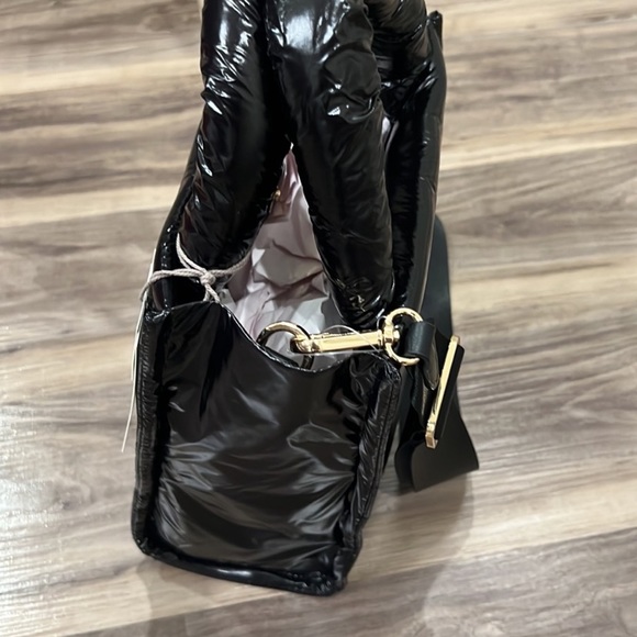 A New Day Puffy Purse - Picture 3 of 6